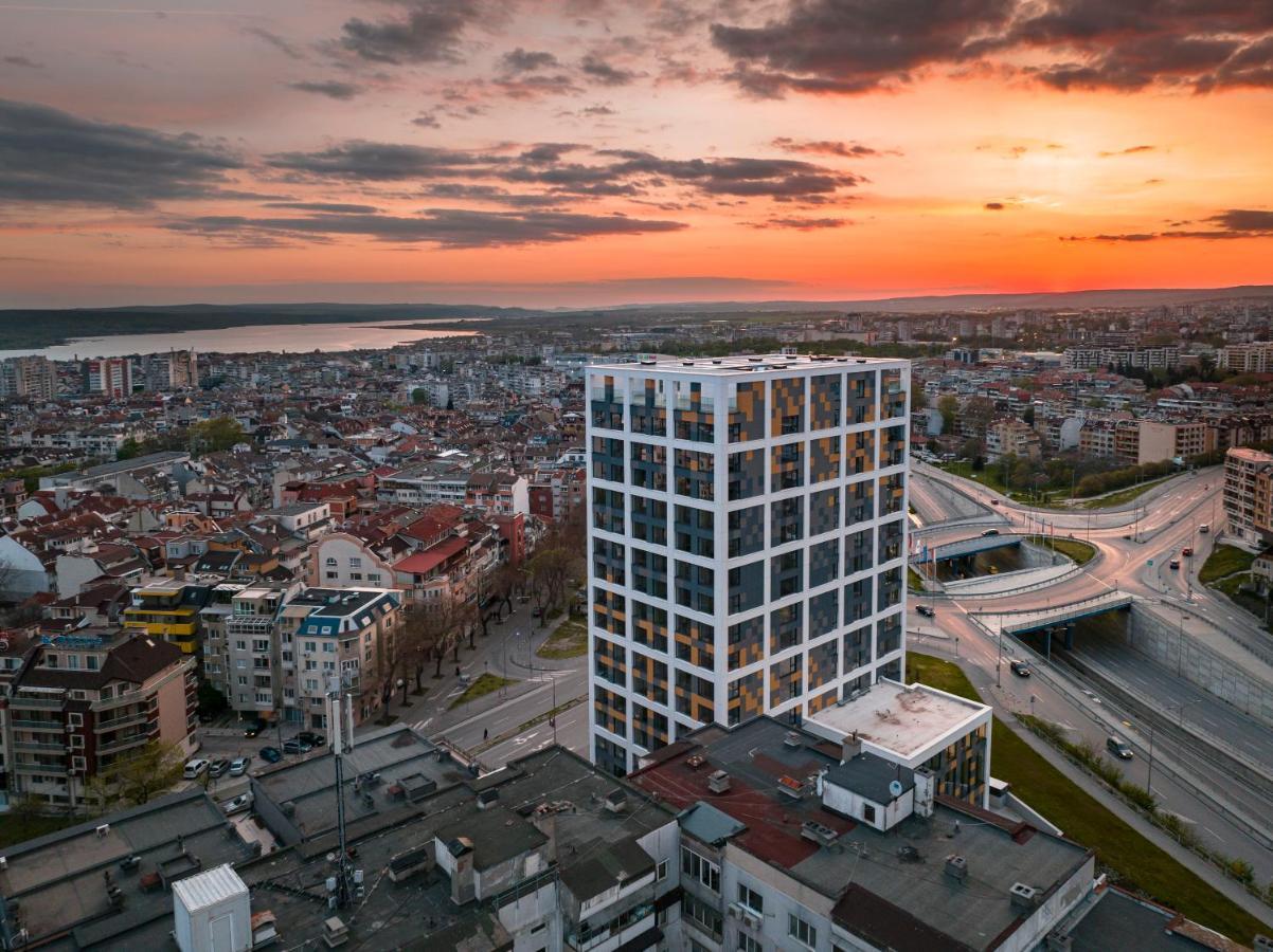 Hotel Campus 90 - Free Parking Varna Buitenkant foto