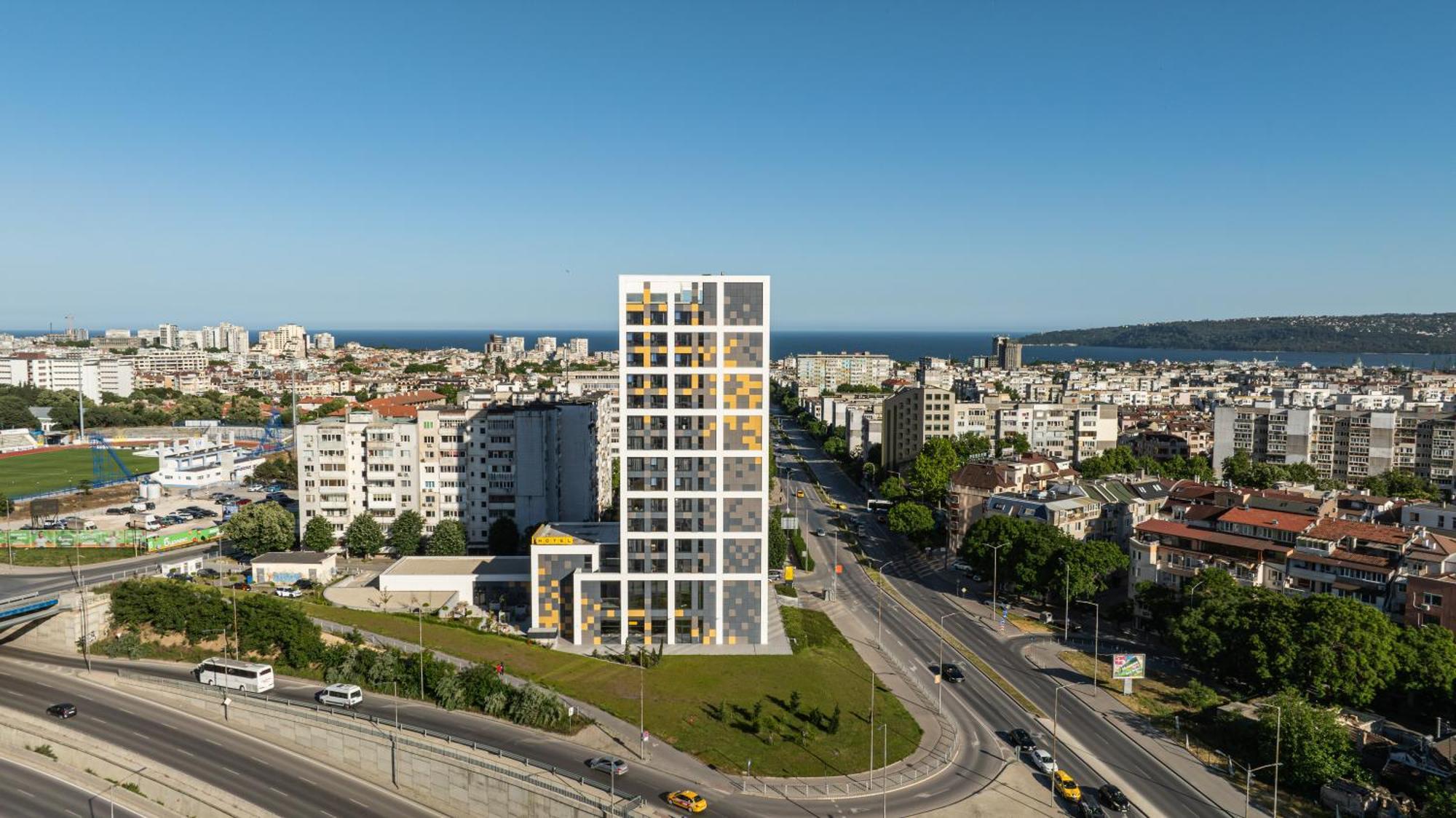 Hotel Campus 90 - Free Parking Varna Buitenkant foto